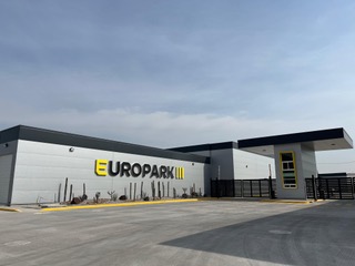 Acceso principal al parque Europark III